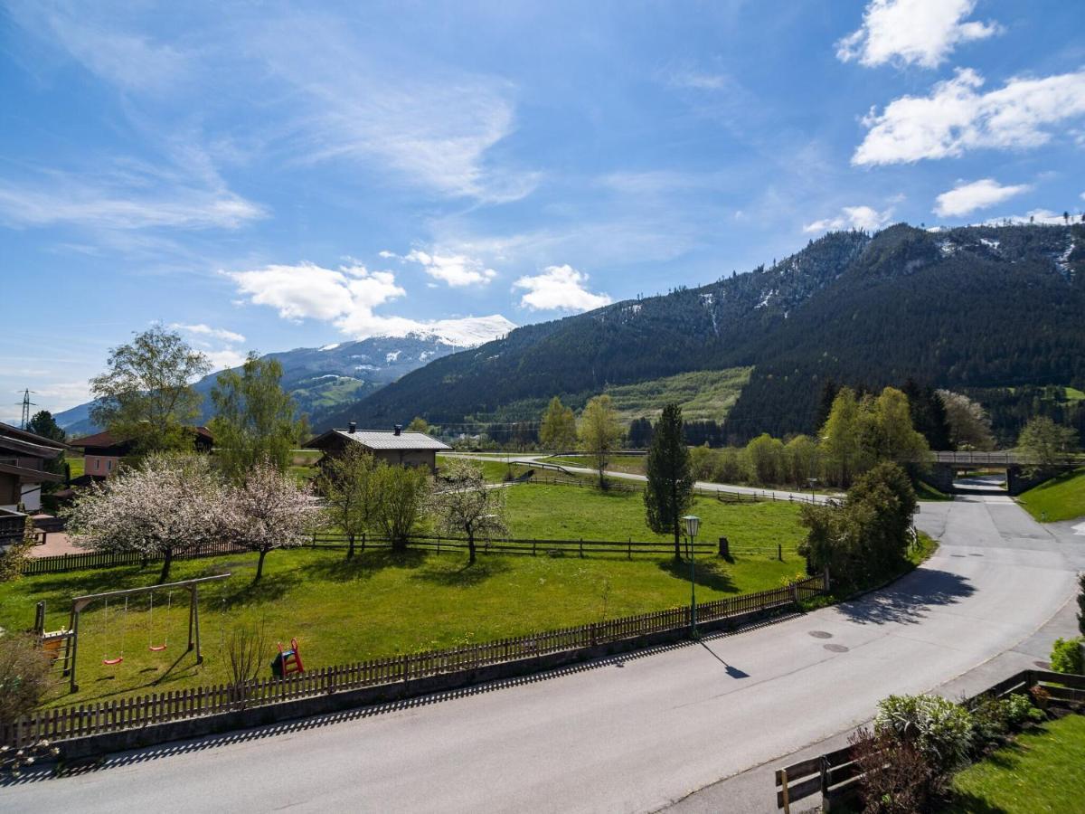 Dorf  Modern Apartment Near Ski Area In M Hlbach מראה חיצוני תמונה